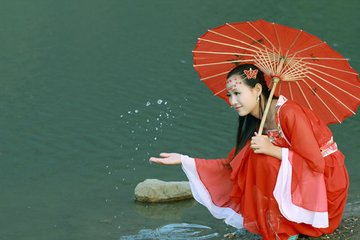 她的暗涌生活原始资源